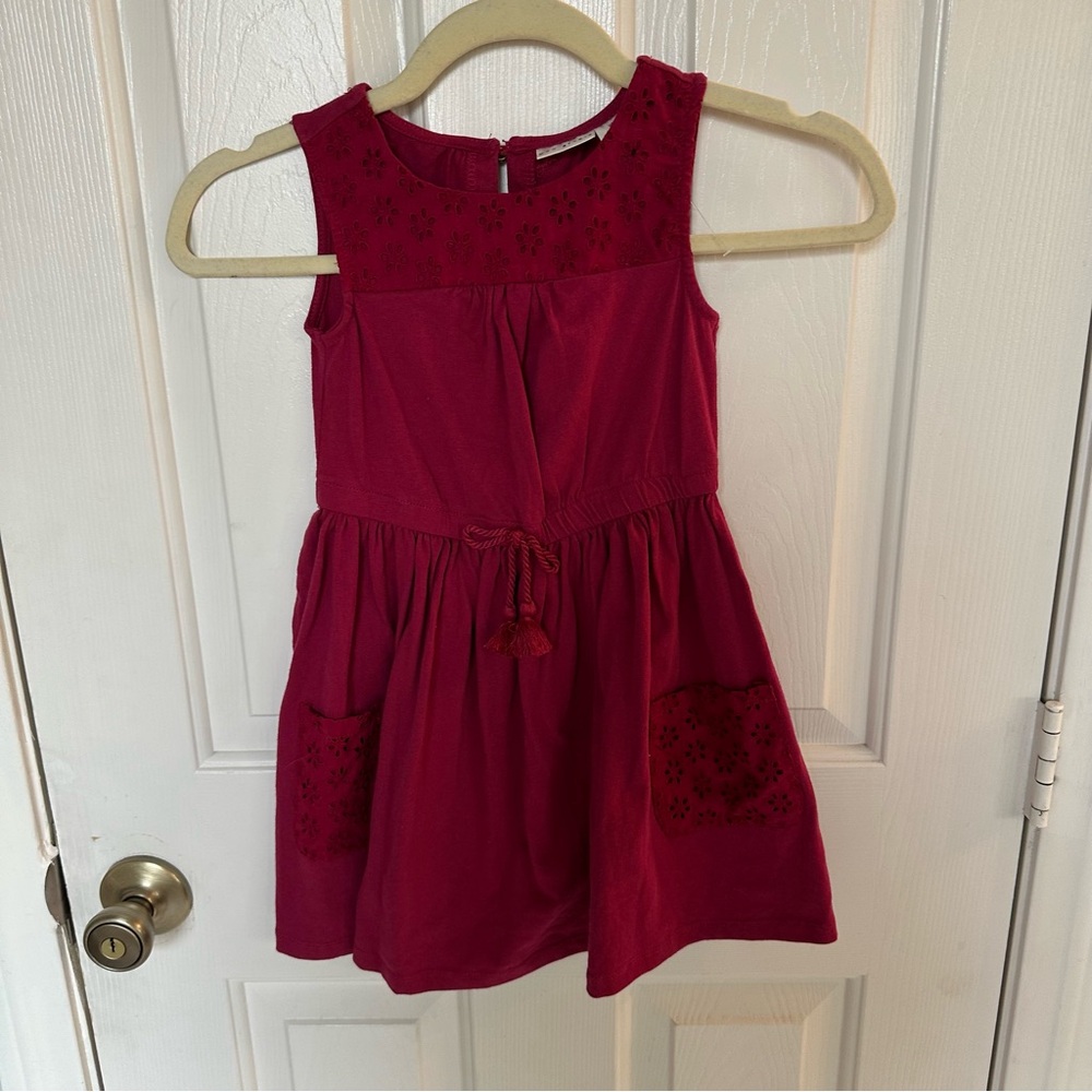 Max Studio Kids Girls Eyelet Detail Burgundy Dress 100 Cotton NWT Size 5 Classic